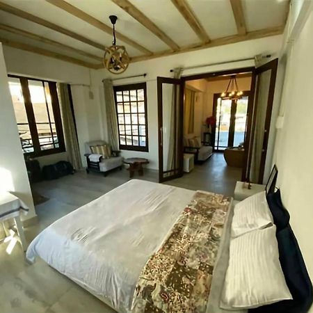 Medom'S Bnb Kohima Bagian luar foto