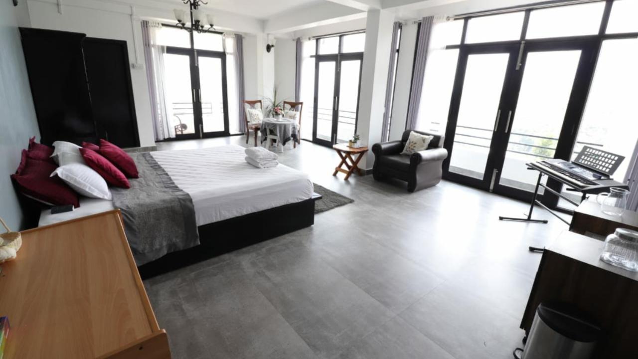 Medom'S Bnb Kohima Bagian luar foto