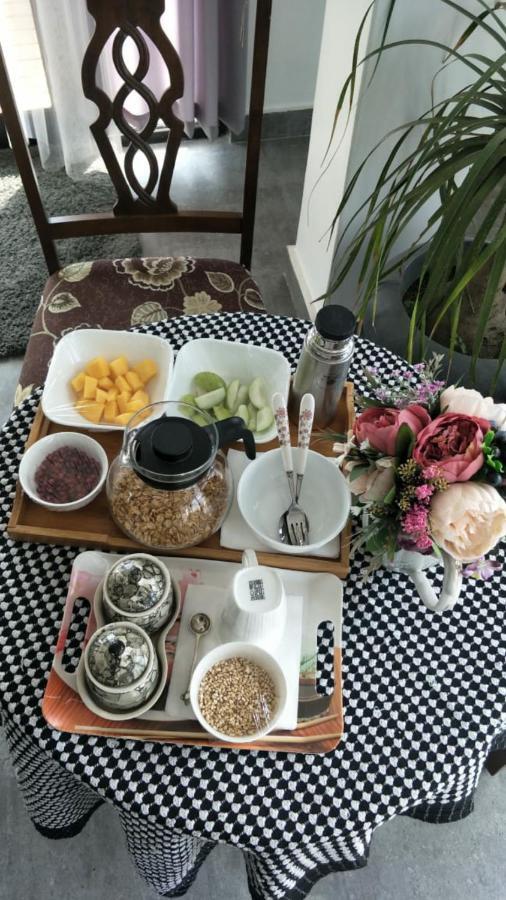 Medom'S Bnb Kohima Bagian luar foto