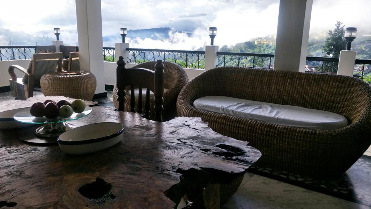 Medom'S Bnb Kohima Bagian luar foto