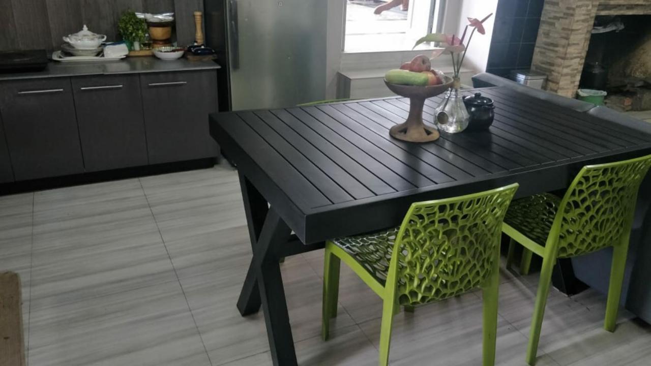 Medom'S Bnb Kohima Bagian luar foto